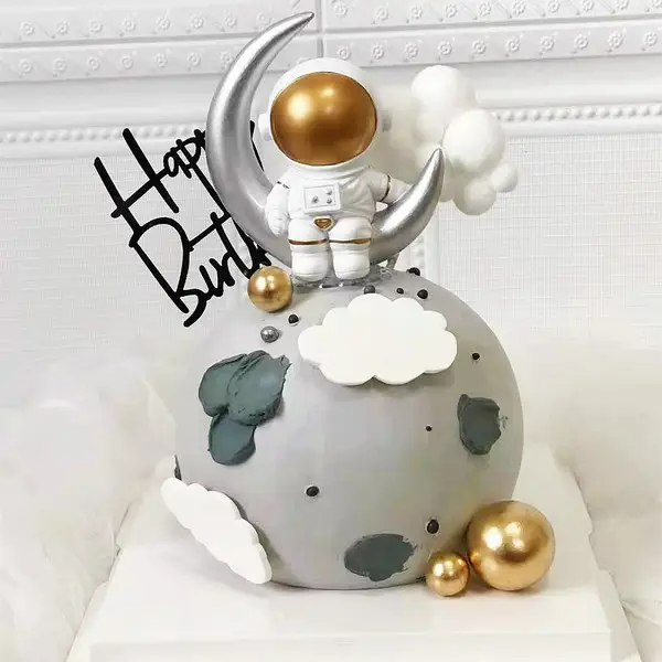 Astronaut Cake Topper For Kids - Kids Outdoor Merry Go Round recension och pris